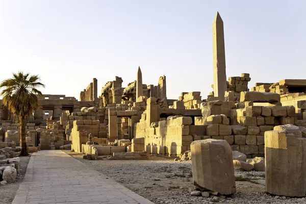 Akşam Karnak Tapınağı Luxor Mısır — Stok fotoğraf