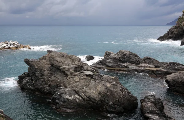 Acantilados Largo Del Mar Mediterráneo Cinque Terre Italia — Foto de Stock