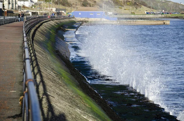 Sea Spray Whitehead Condado Antrim Irlanda — Foto de Stock