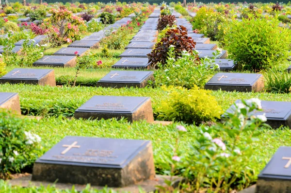 Cmentarz Wojenny Kanchanaburi Don Rak Jest Zabytków Alianckich Więźniów Wojny — Zdjęcie stockowe