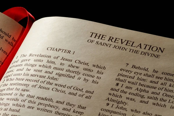 Κεφάλαιο Του Βιβλίου Της Αποκάλυψης Στη Νέα Διαθήκη Της Αγίας — Φωτογραφία Αρχείου