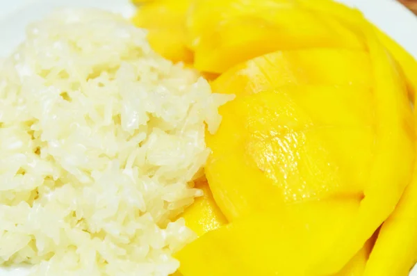 Thajském Stylu Tropických Dezert Lepkavá Rýže Jíst Mango — Stock fotografie