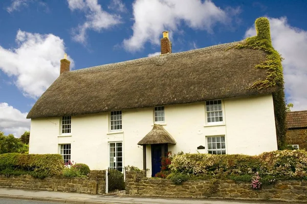 Cottage Nel Villaggio Chideock Nel Dorset Inghilterra — Foto Stock