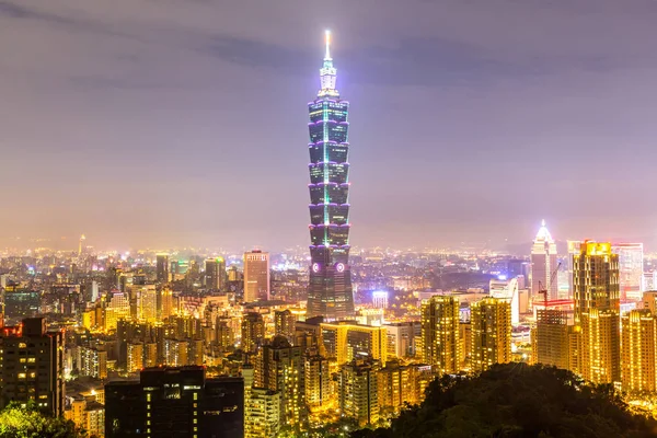 Taipei Tajvan Városképeket Építési Alkonyatkor — Stock Fotó