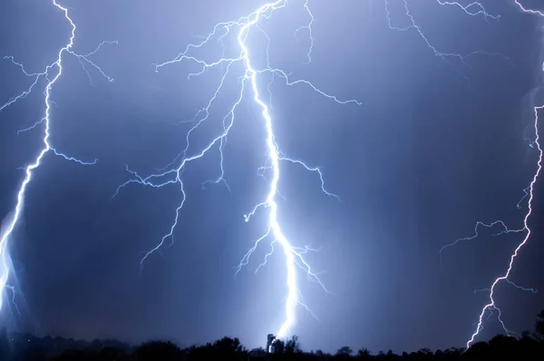 Relâmpago Tempo Tempestades Nos Céus Noturnos — Fotografia de Stock