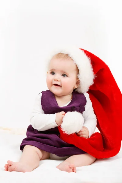 Niña Con Sombrero Navidad Sobre Fondo Blanco —  Fotos de Stock