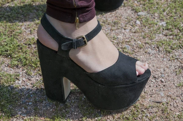 Huge platform shoes cheap