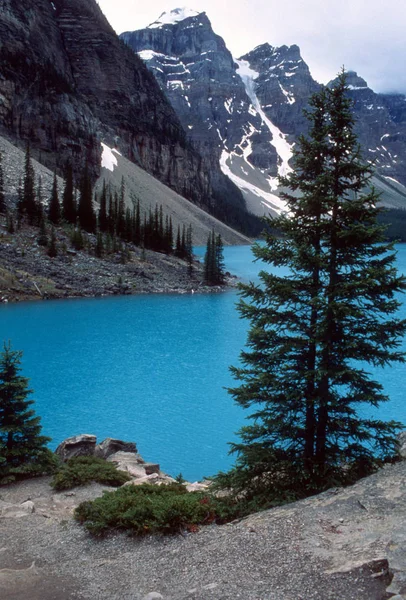 Bela Água Azul Lago Moraine Banff Nat Park Canadá — Fotografia de Stock