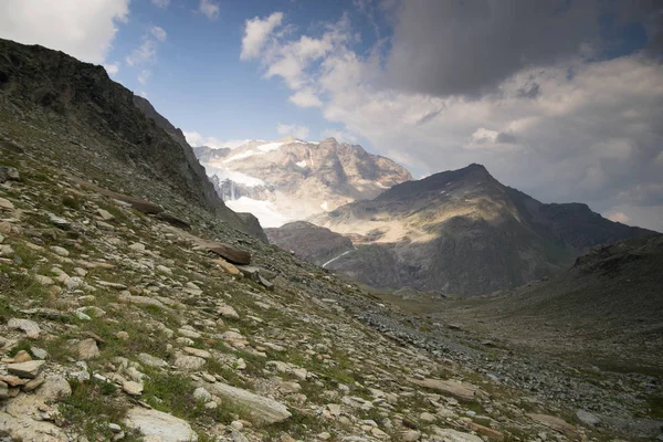 Viajar Europa Alpes Alta Montaña Vacaciones Verano — Foto de Stock