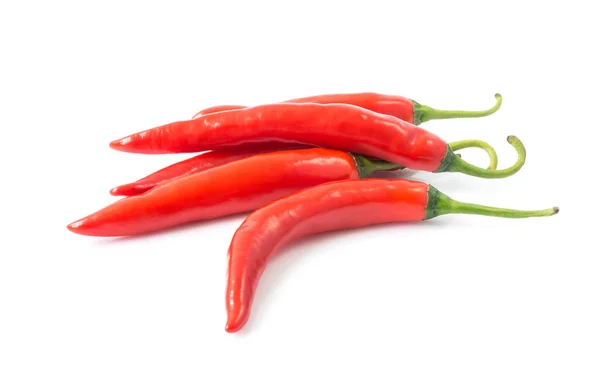 Piros Chili Paprikával Szeletelt Fehér Háttér Nyers Élelmiszer Összetevő Koncepció — Stock Fotó