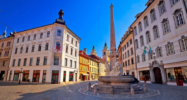 卢布尔雅那市老铺满鹅卵石的中心街道 斯洛文尼亚的首都 — 图库照片