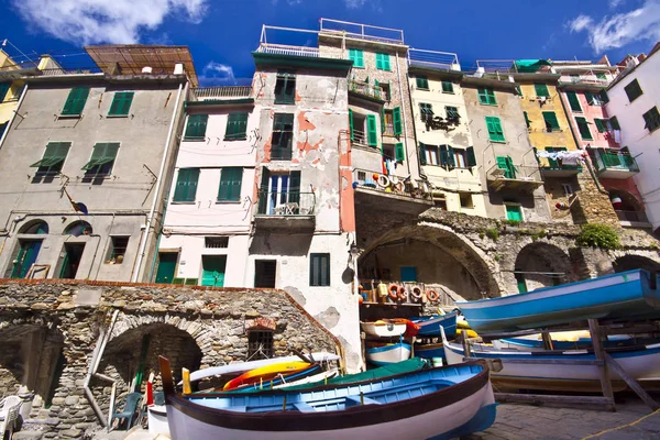 Riomaggiore Vila Pescadores Tempo Ventoso Dramático Riomaggiore Uma Das Cinco — Fotografia de Stock