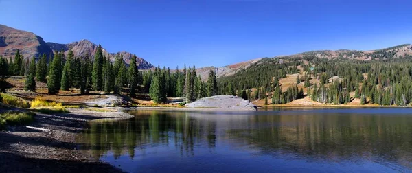 Панорамним Видом Озеро Меридіан Поблизу Butte Чубата Колорадо — стокове фото