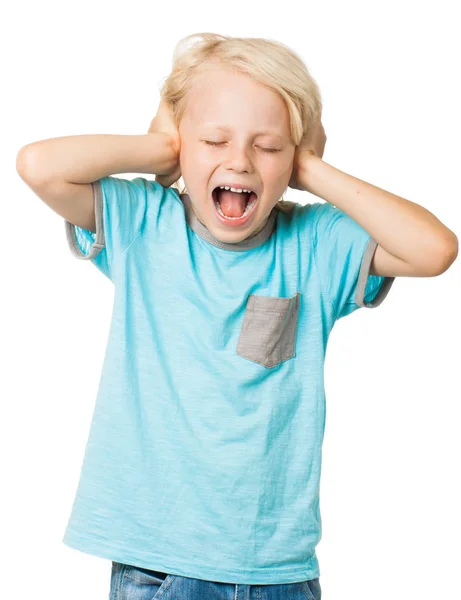Молодий Засмучений Хлопчик Кричить Закритими Очима Прикриває Вуха Руками Ізольовані — стокове фото