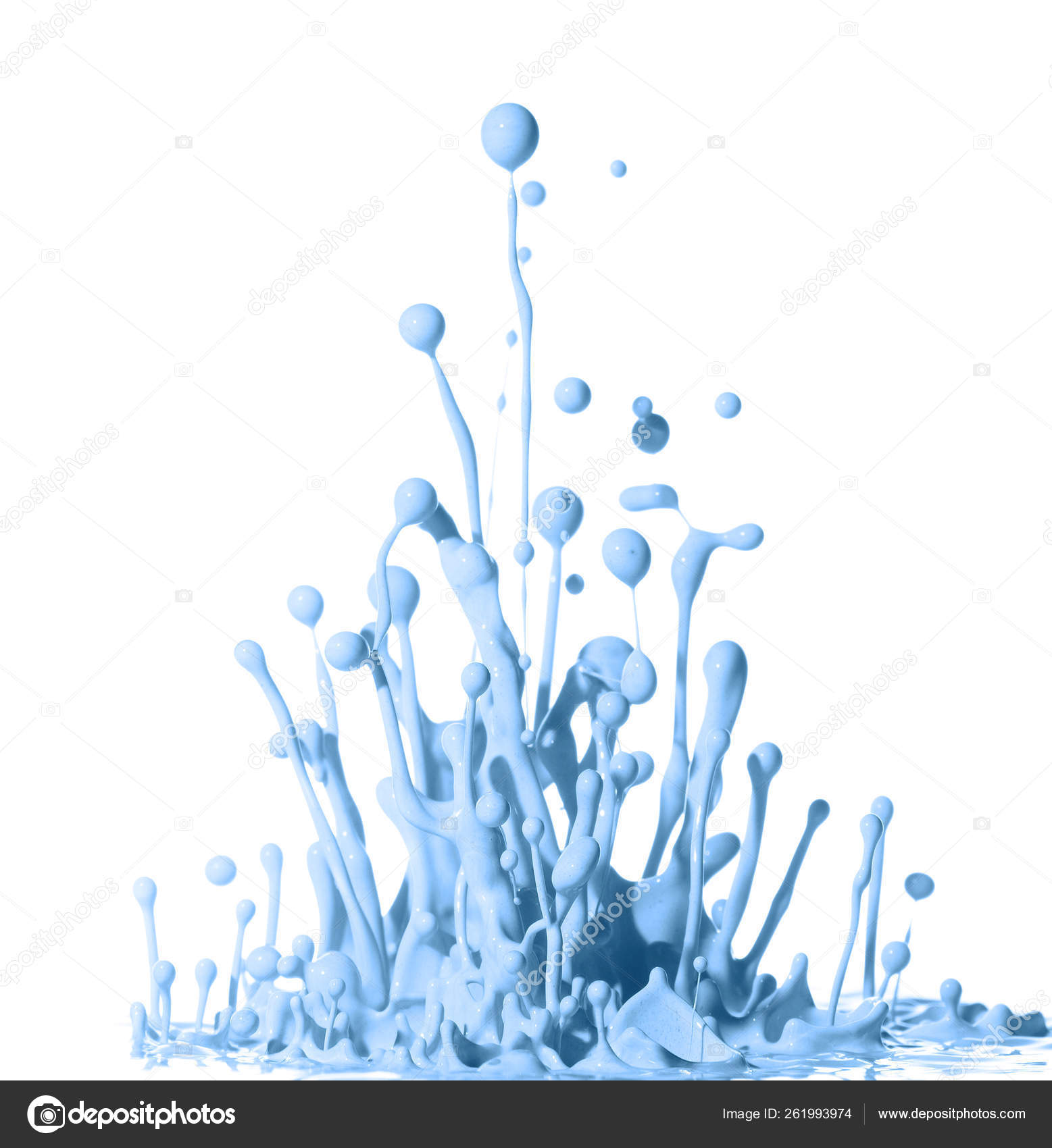Eclaboussure Peinture Bleue Isolee Sur Fond Blanc Photographie Yayimages C 261993974