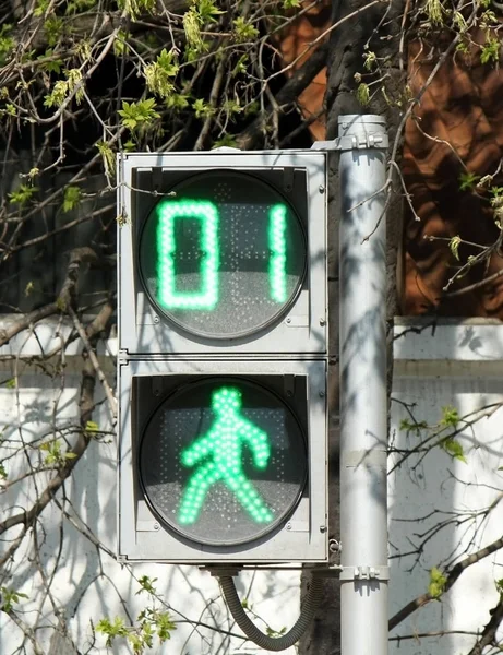 Voetgangers Verkeerslicht Met Een Seconde Links — Stockfoto