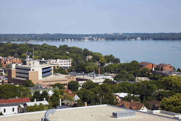 Aerial Madison Monona Gölü Ile Panorama — Stok fotoğraf