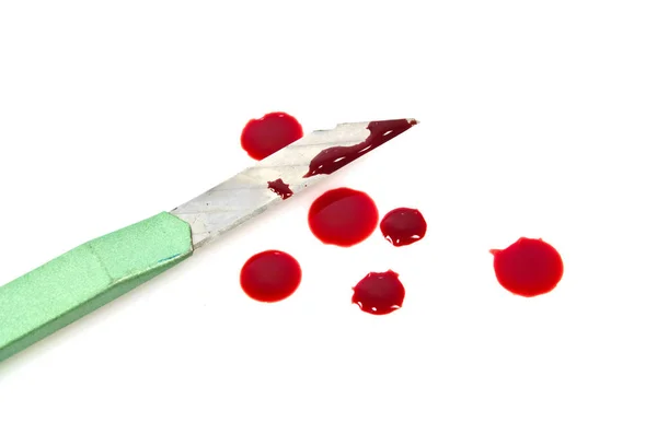 Zielone Noże Tnące Krew Białym Tle — Zdjęcie stockowe