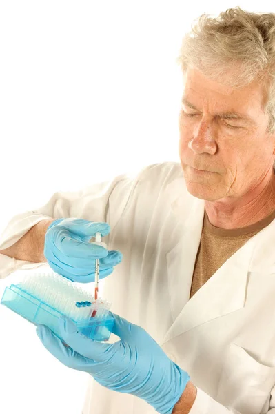 Científico Investigador Poniendo Muestras Sangre Tubos Ensayo Para Análisis — Foto de Stock