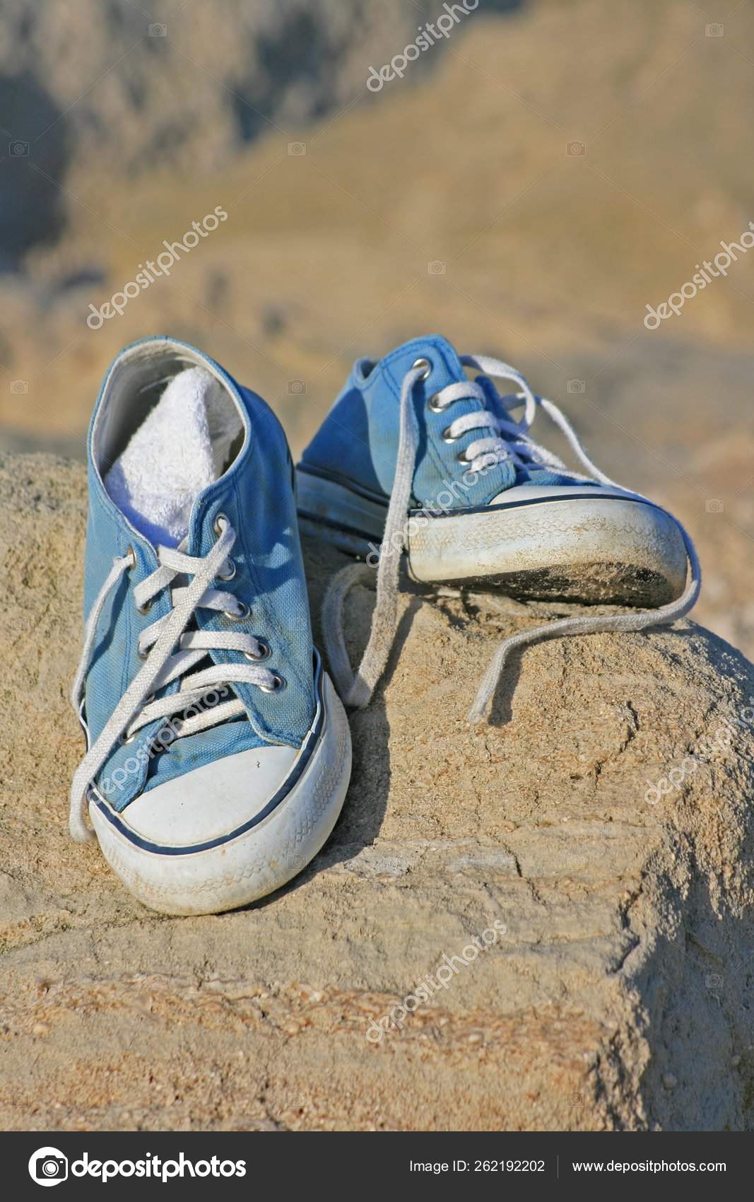 rock and sand shoes