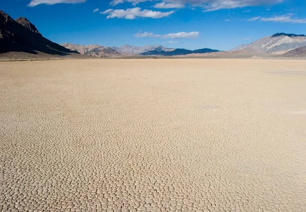 Racetrack Playa Seasonally Dry Lake Playa Located Northern Part Panamint — Stock Photo, Image