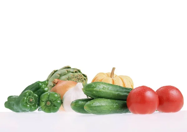 Légumes Frais Isolés Sur Fond Blanc — Photo