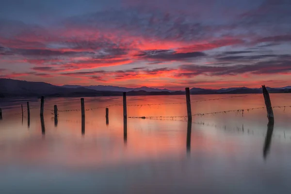 Matahari Terbit Danau — Stok Foto