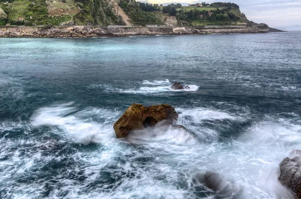 Imagen Hdr Muy Detallada Océano Atlántico Norte Cerca Ciudad Getaria — Foto de Stock