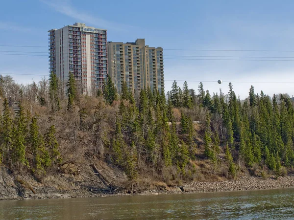 Lägenhetskomplex Flodbank Edmonton Alberta Kanada — Stockfoto