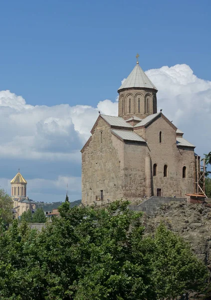 Chiesa Della Vergine Maria Metekhi Tbilisi Capitale Della Georgia — Foto Stock