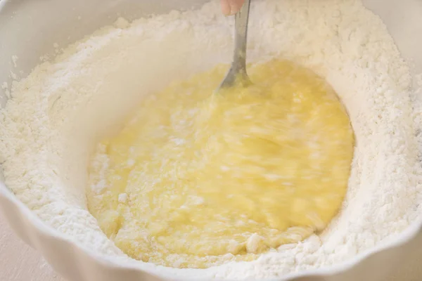 Beaten Eggs Flour Prepare Dough Cake — Stock Photo, Image