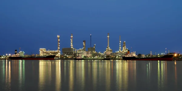 Oil Refinery Beautiful Sky Background — Stock Photo, Image