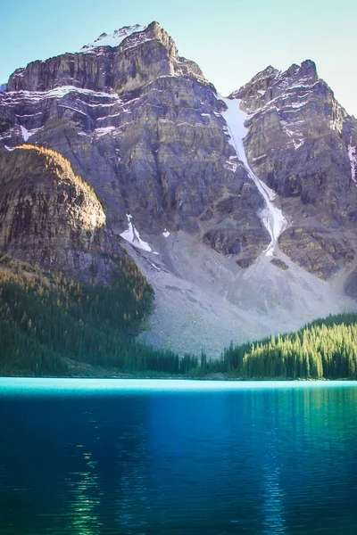 Скелясті Гори Озері Луїз Альберта Канада — стокове фото