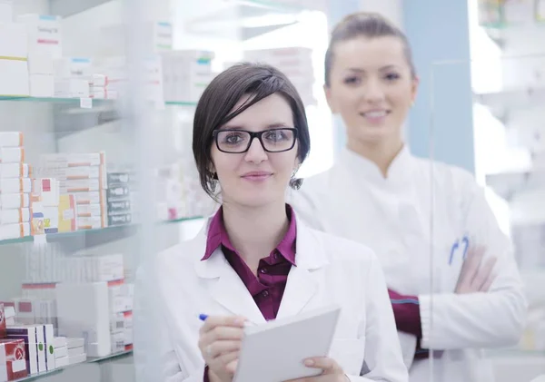 Team Pharmacist Chemist Woman Group Standing Pharmacy Drugstore — Stock Photo, Image
