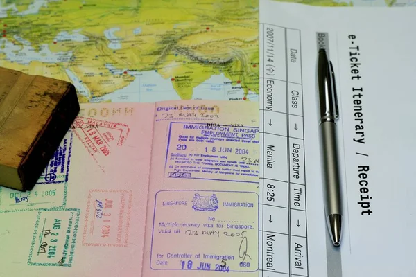 Ticket Iterový Pas Razítko Mapě Světa Koncept Pro Cestování Služební — Stock fotografie