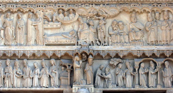 Собор Паризької Богоматері Париж Портал Святої Анни — стокове фото
