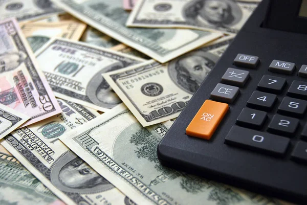 Kalkulačka Pozadí Peníze 100 Dolarů Dolarů Bankovek — Stock fotografie
