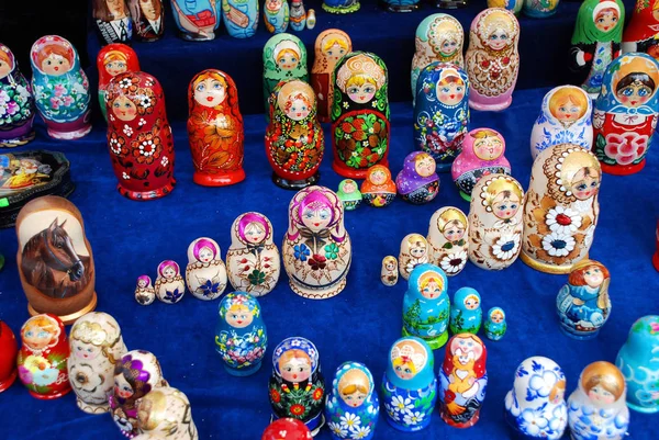 Matryoshka Dolls Display Numerous Colours Sizes Designs — Stock Photo, Image