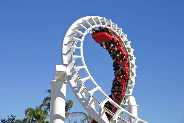 Thrills 360 Degree Turn Rollercoaster — Stock Photo, Image