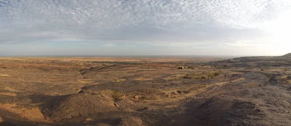 Sitio Bandiagara Paisaje Excepcional Acantilados Mesetas Arena Con Una Hermosa —  Fotos de Stock