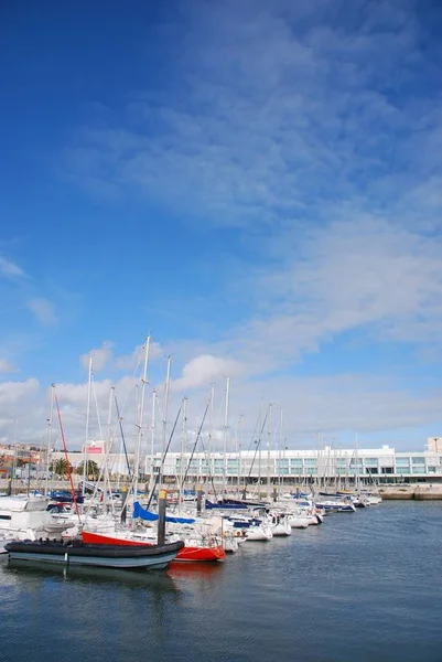 Hermosos Barcos Los Muelles Lisboa Portugal — Foto de Stock