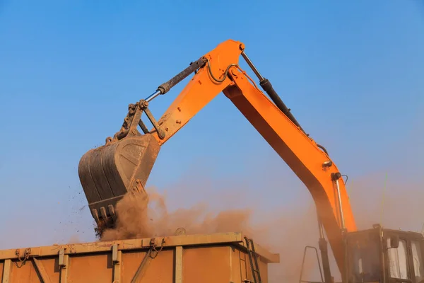 Trabalhando Escavadeira Amarela Canteiro Obras — Fotografia de Stock