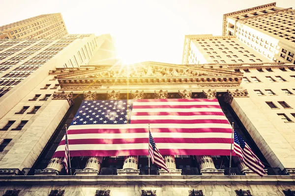 ウォール街ニューヨーク証券取引所の入り口 アメリカ合衆国 — ストック写真