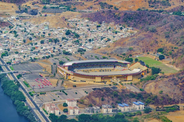 Вид Висоти Гуаякіль Місто Вікна Літака Футбольного Стадіону Барселона Якості — стокове фото