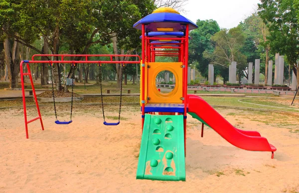 Playground Para Crianças Isolado Parque — Fotografia de Stock
