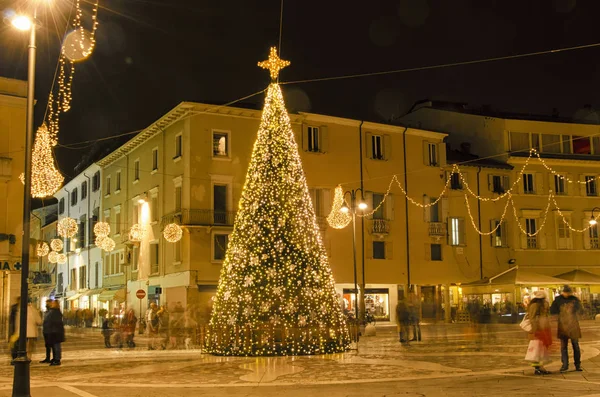Ozdoby Świąteczne Zabytkowym Centrum Miasta Rimini — Zdjęcie stockowe