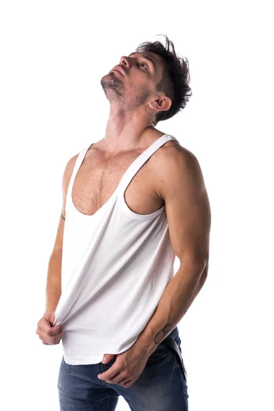 Hombre Atlético Joven Tirando Cisterna Torso Muscular Rasgado Aislado Blanco — Foto de Stock