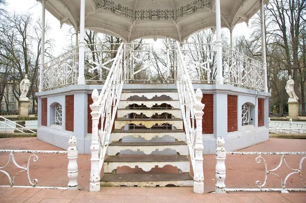 Quiosque Pequeno Templo Parque Espanha Cidade Vitória — Fotografia de Stock