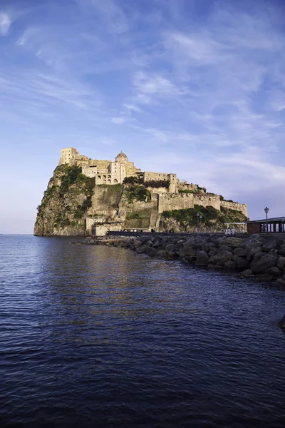 Italia Campania Ischia Island Ischia Ponte Castel Angelo Fortaleza Aragón — Foto de Stock