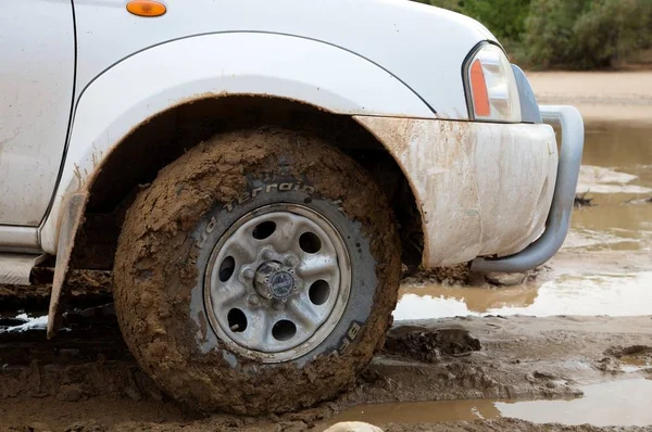 Mud Wheel Crossing River Kaokoland — Stock Photo, Image